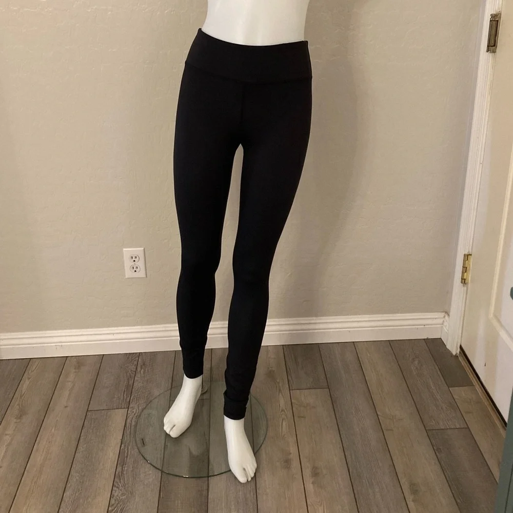 Retired ZYIA Black High Waisted Leggings Small